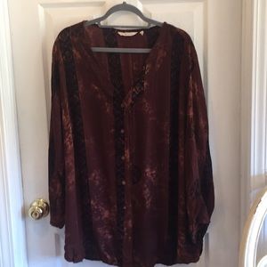 Soft Surroundings 2x tribal print top